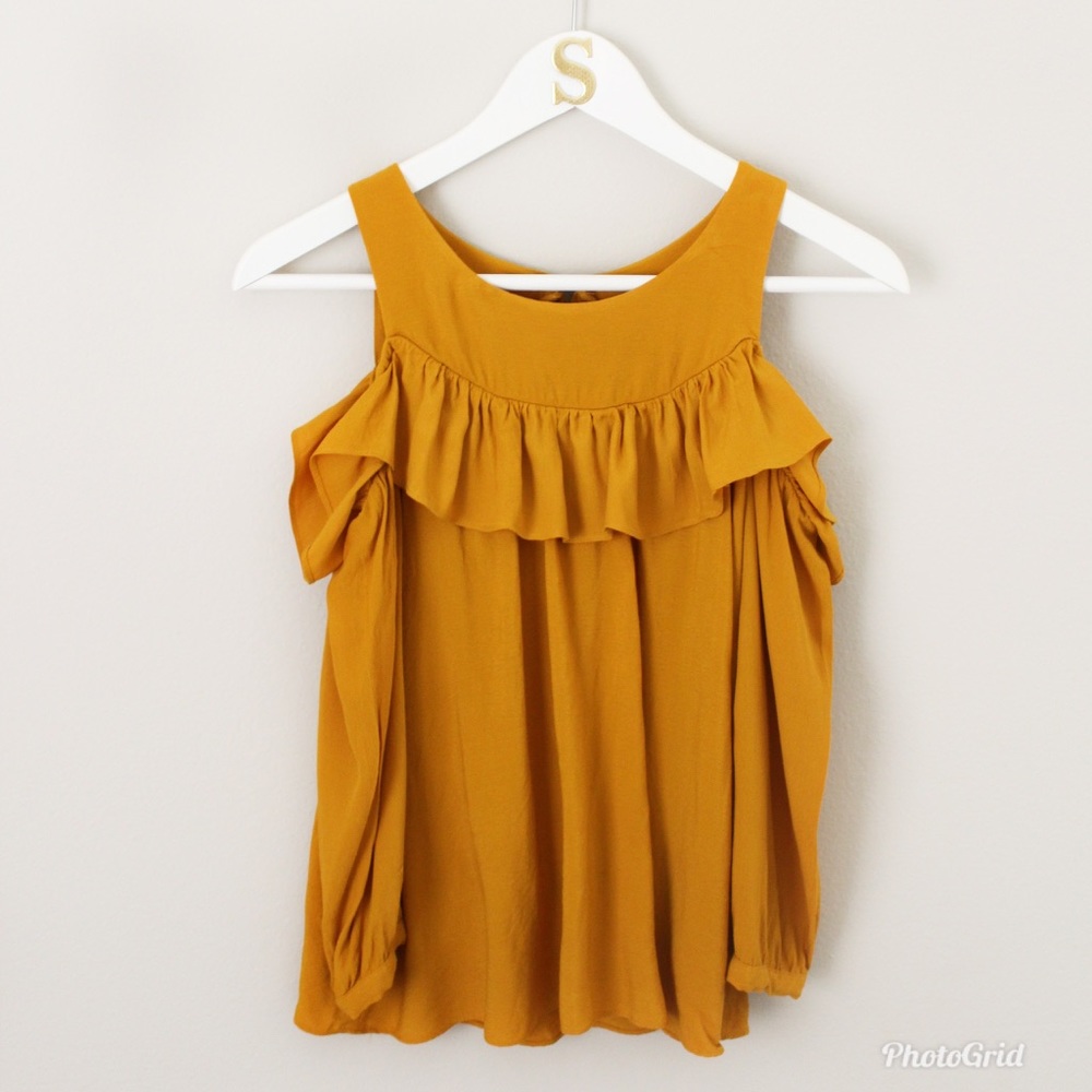 Ruffle Cold Shoulder Blouse